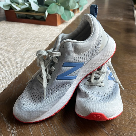 New Balance Shoes - New Balance Womens Wariscw3 Blue Running Shoes Size 5.5 EUC